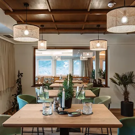 Bergbaur Hotel 3*