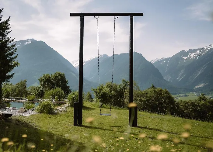 فندق Bergbaur 3*